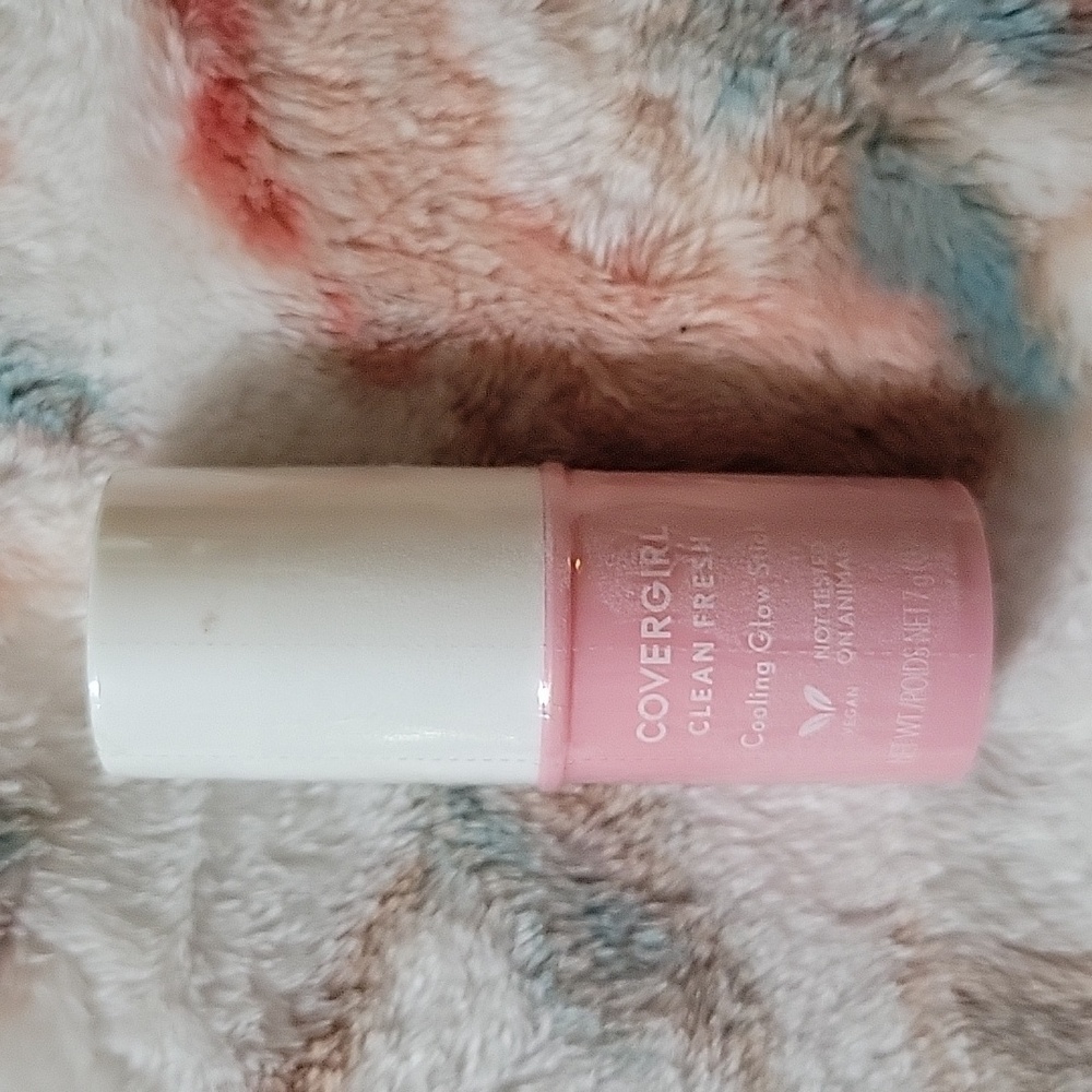 Covergirl clean fresh cooling glow stick 0.24 ounces 400 so gilty